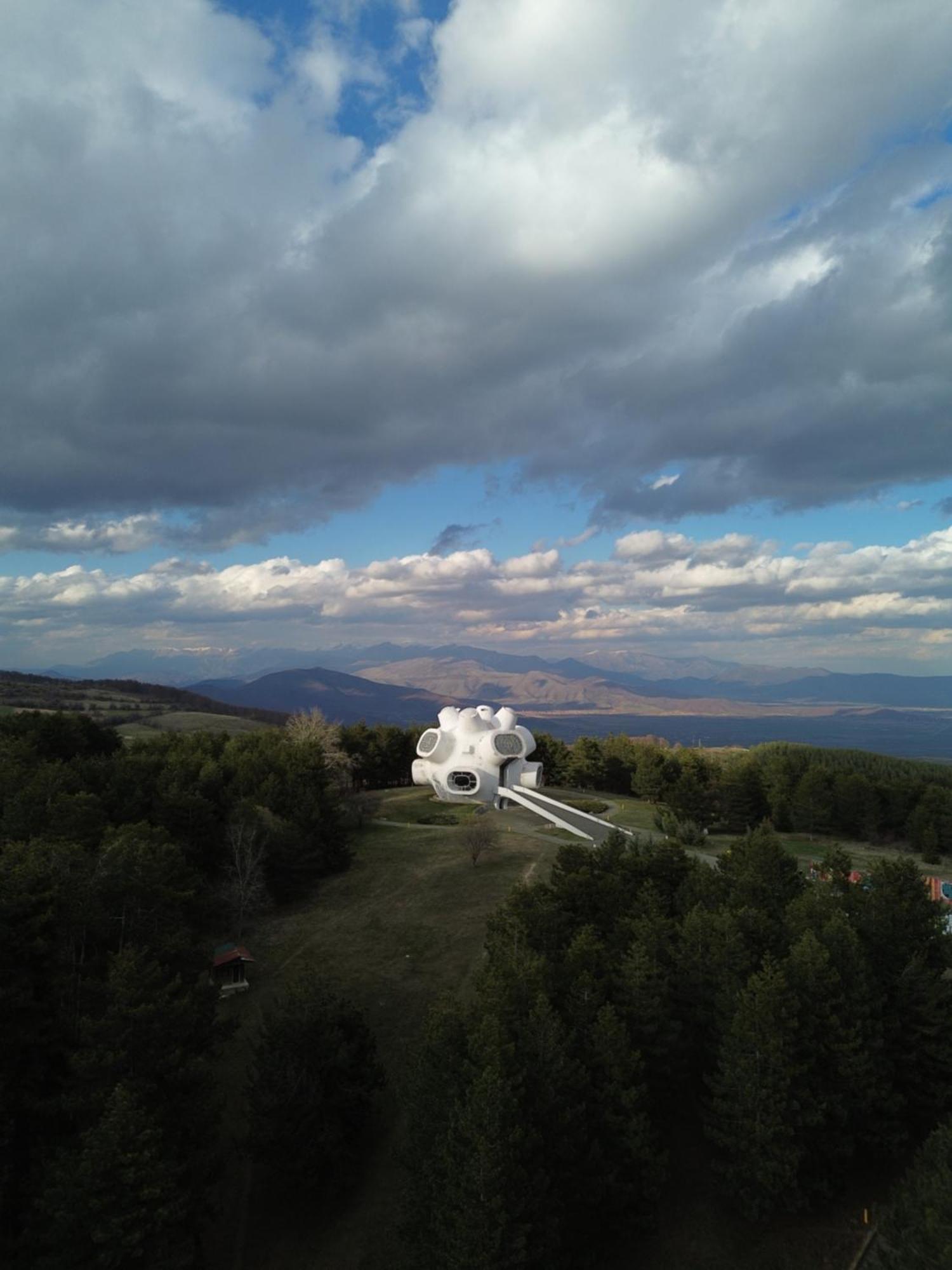 Hotel Montana Palace Krusevo Bagian luar foto