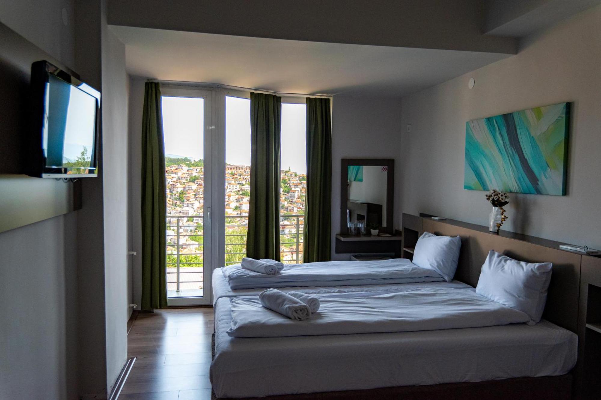 Hotel Montana Palace Krusevo Bagian luar foto