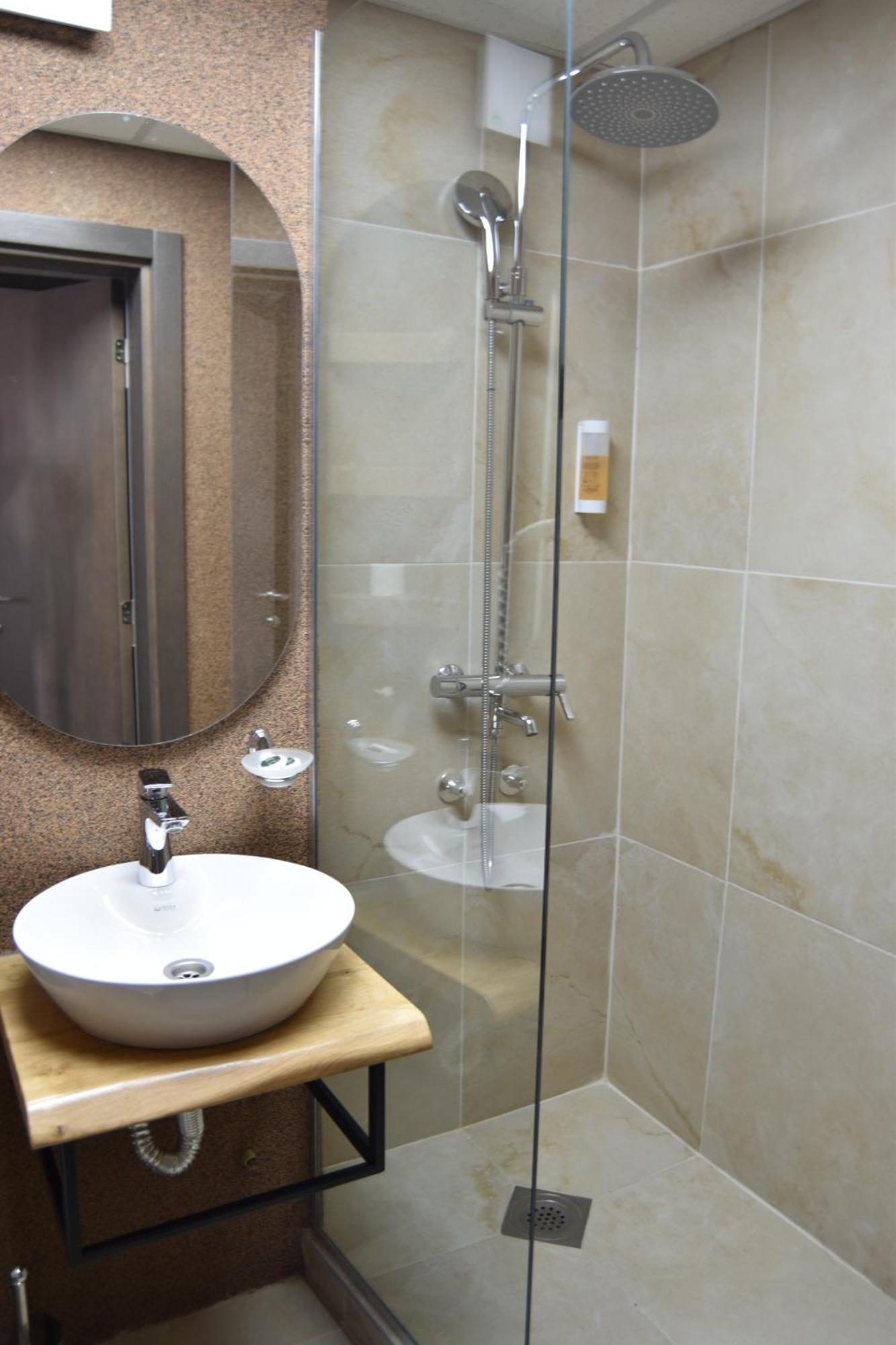 Hotel Montana Palace Krusevo Bagian luar foto